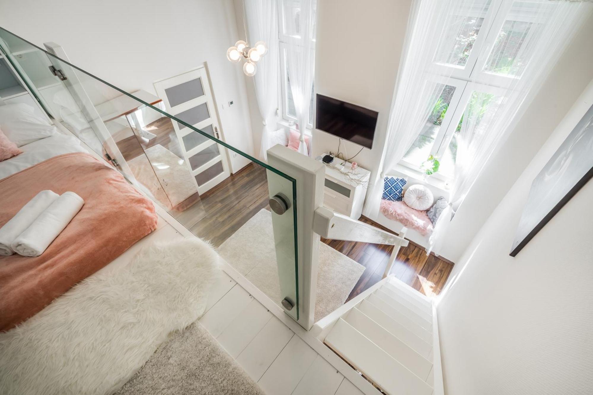 Bpr Stylish Mosaic Home With Terrace Budapešť Exteriér fotografie